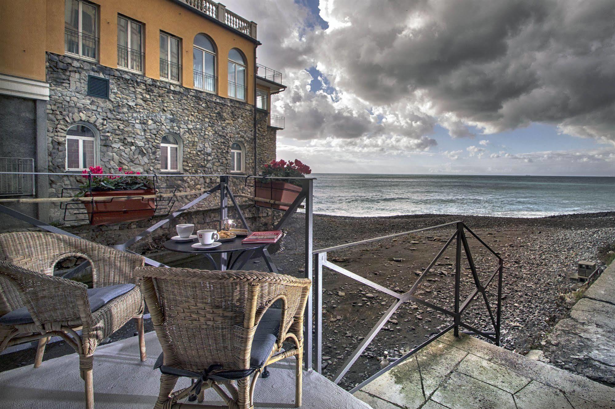 La Camogliese Hotel B&B Exterior photo
